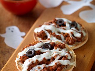 Yummy Mummy Beef Pizzas