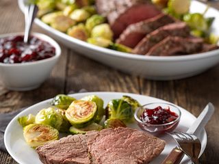 Classic Beef Tenderloin with Cranberry Drizzle