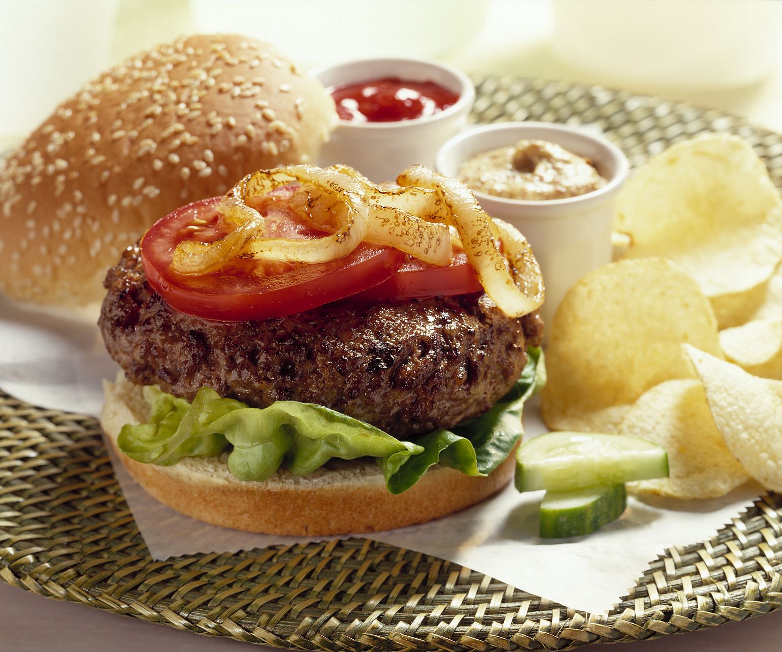 Burgers with Grilled Onions