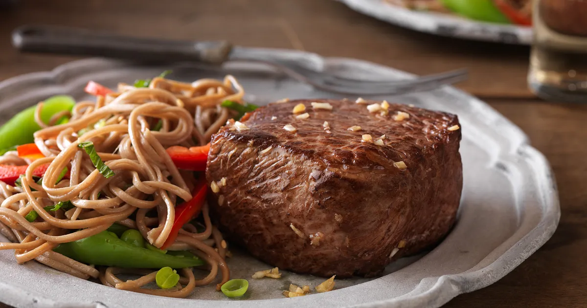 Asian Strip Filets with Soba Noodle and Vegetable Salad | Beef Loving Texans | Beef Loving Texans is