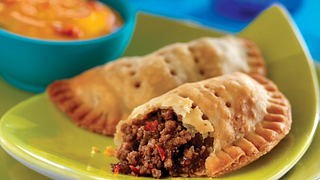 Grande Beef Empanada