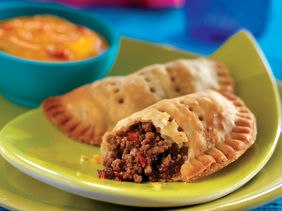 Grande Beef Empanada