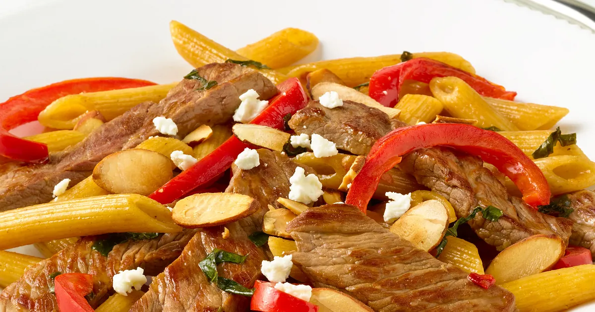 Basil Beef Asian Pasta Stir-Fry | Beef Loving Texans | Beef Loving Texans is your one-stop informati