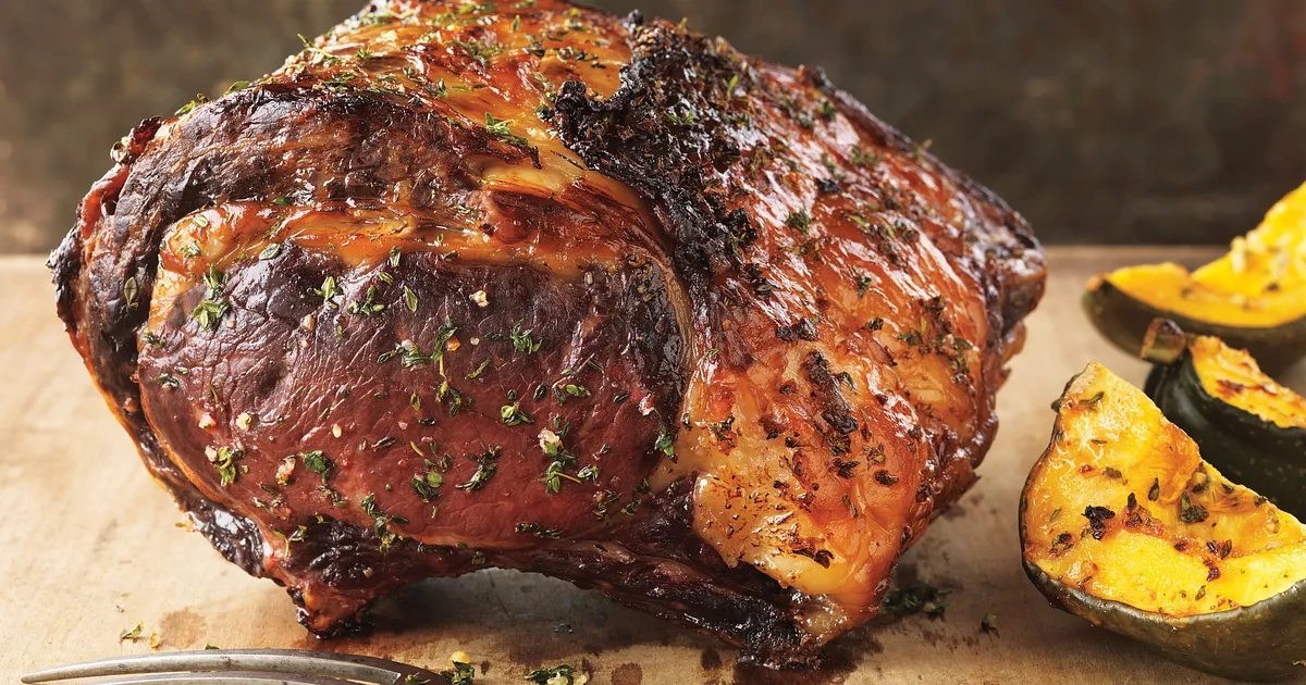 Maple-Glazed Rib Roast with Roasted Acorn Squash | Beef Loving Texans | Beef Loving Texans is your one-stop information center for beef recipes, cooking techniques and real life stories. Lean more about beef today. Brought to you by the Texas Beef Council.