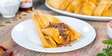 Tapatio Hot Sauce Beef Tamales