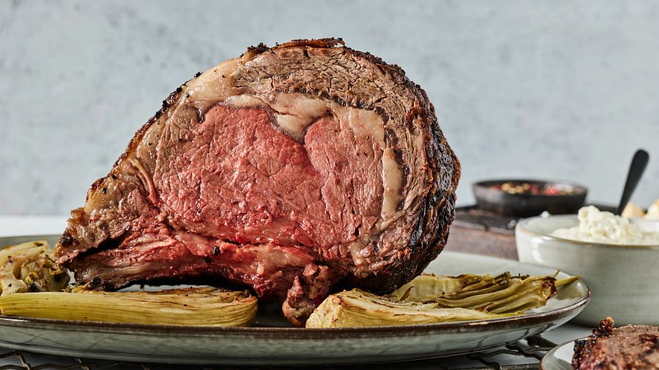 Rib Roast with Horseradish Sauce
