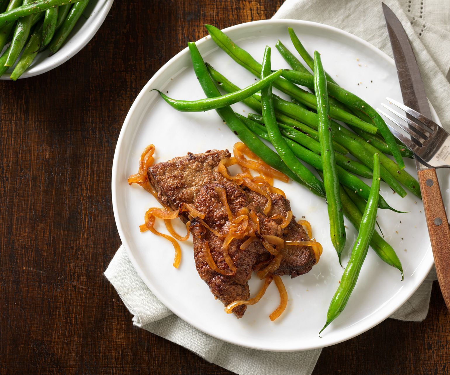 Classic Beef Liver & Onions