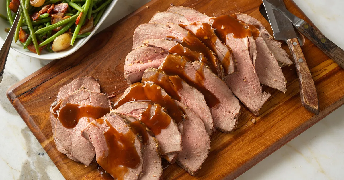 Beef Roast with Green Beans & Onions | Beef Loving Texans | Beef Loving Texans is your one-stop info