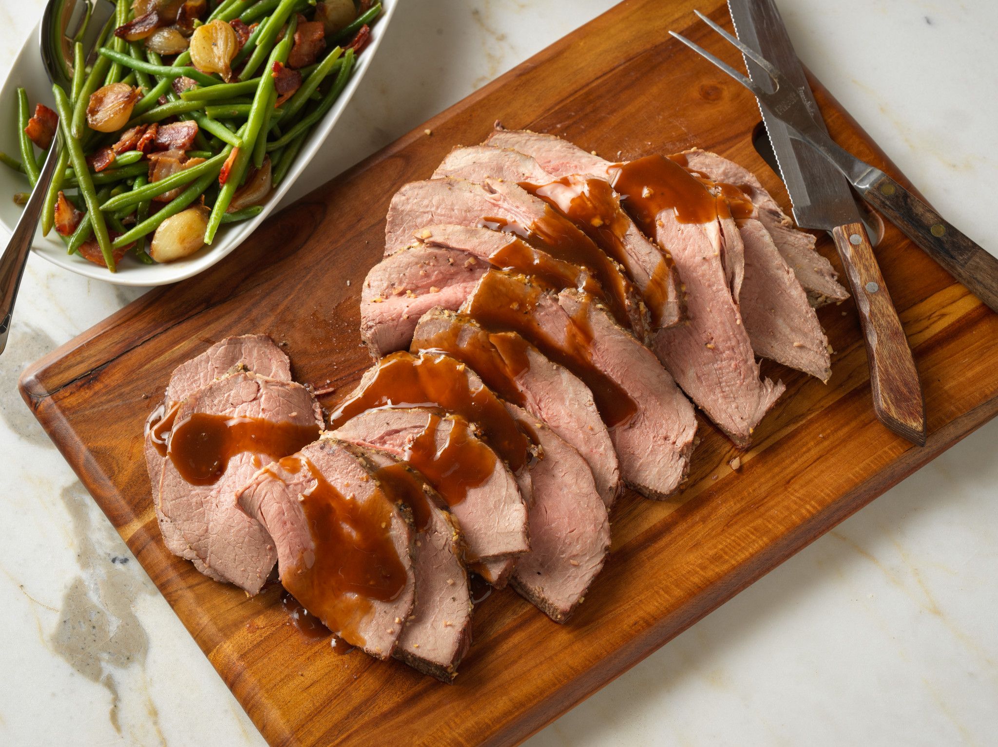 Beef Roast with Green Beans & Onions