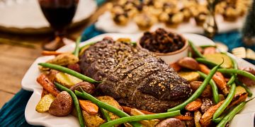 Herb-Crusted Petite Roast with Fig-Onion Relish