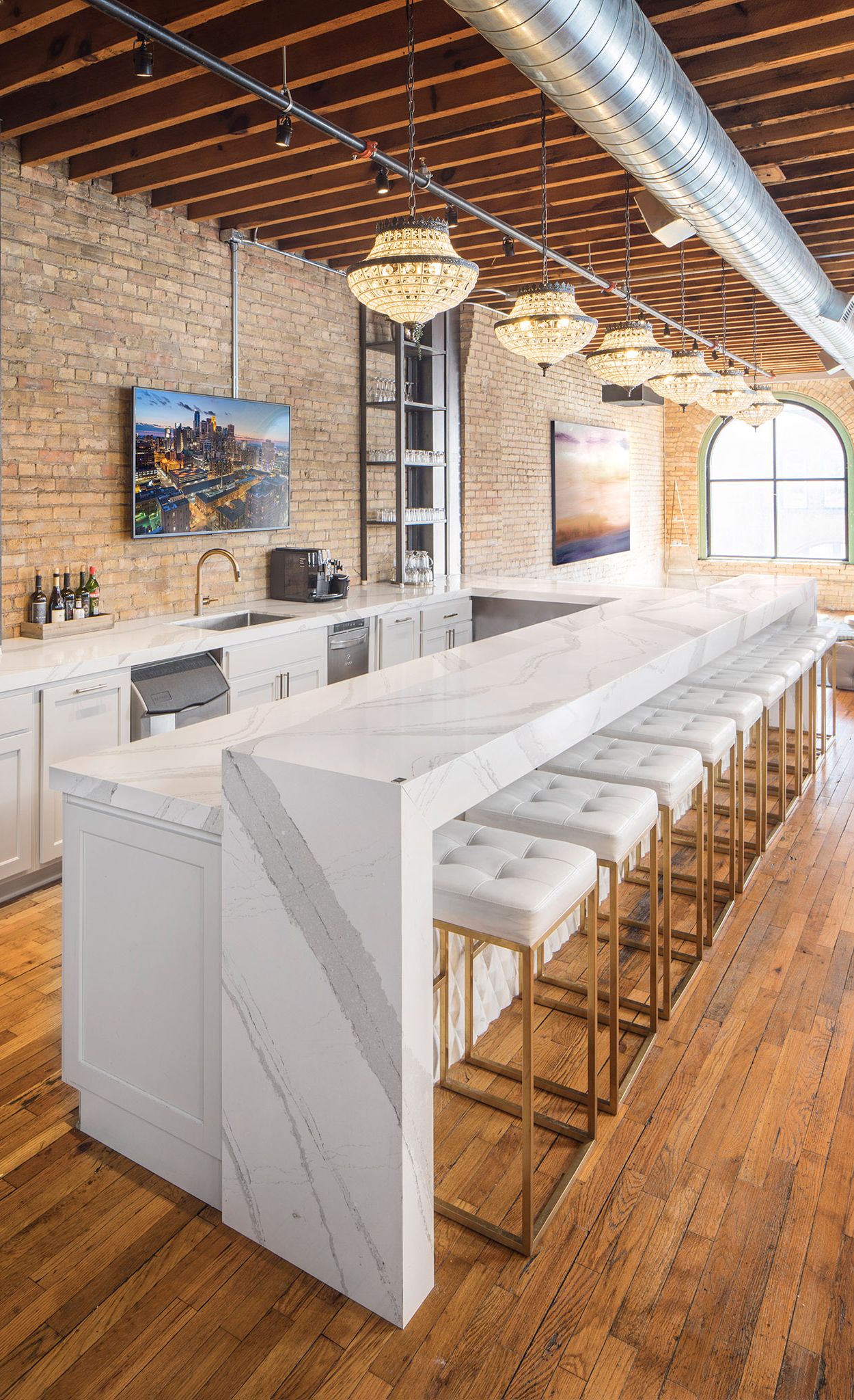 Stylish bar space with Brittanicca waterfall bar.