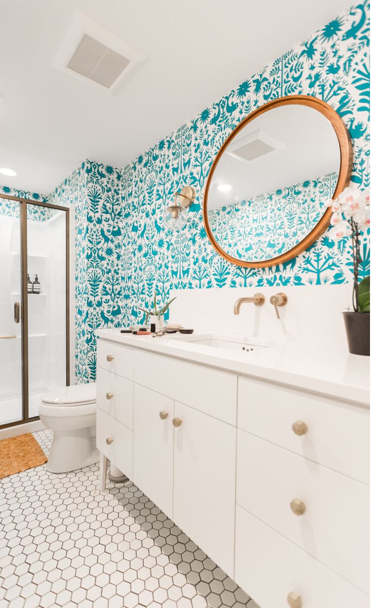 Create a fresh space with Cambria White Cliff.