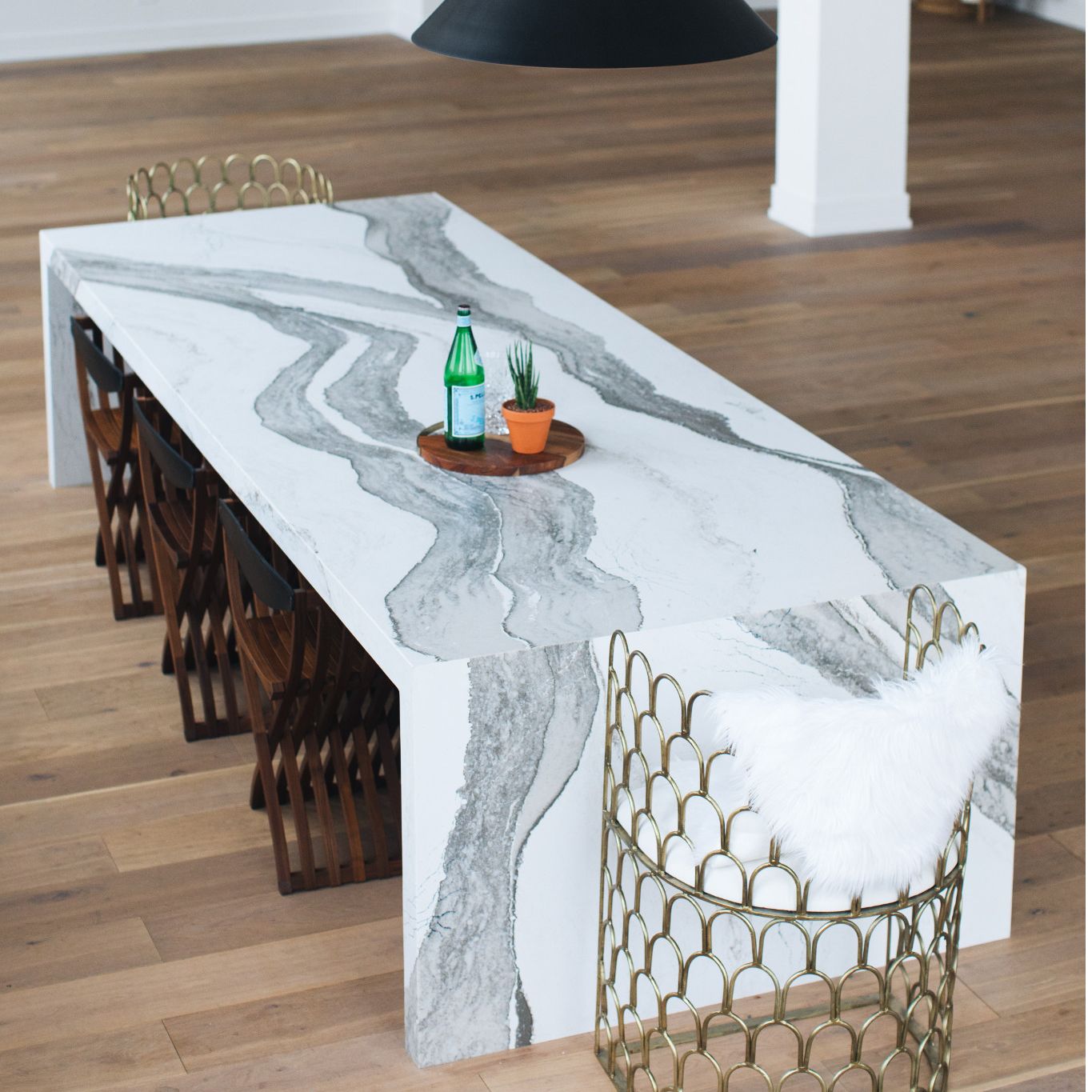 Another angled view of a table made of Cambria Skara Brae.
