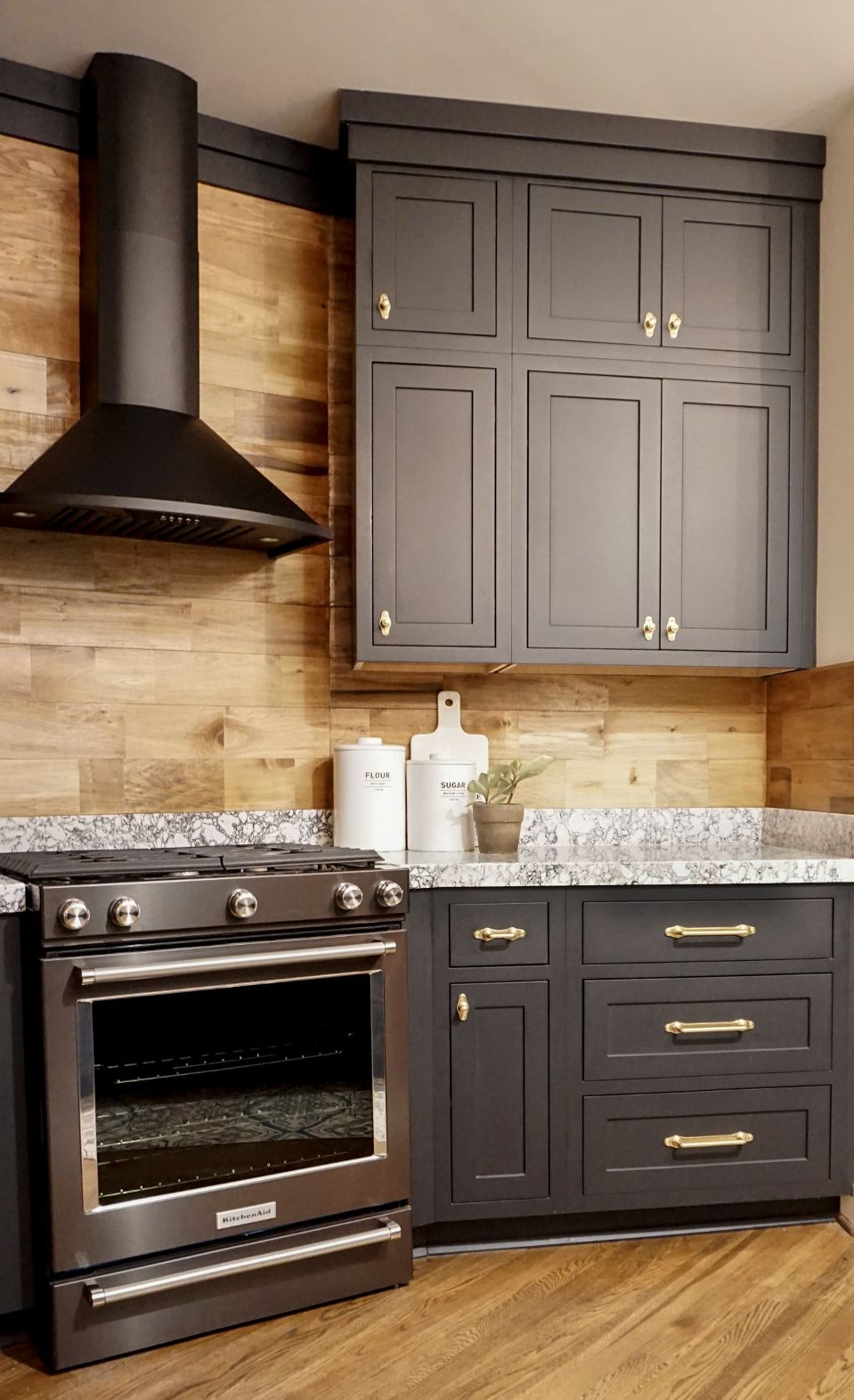 Add a luxurious marble-look with Cambria Rosedale.