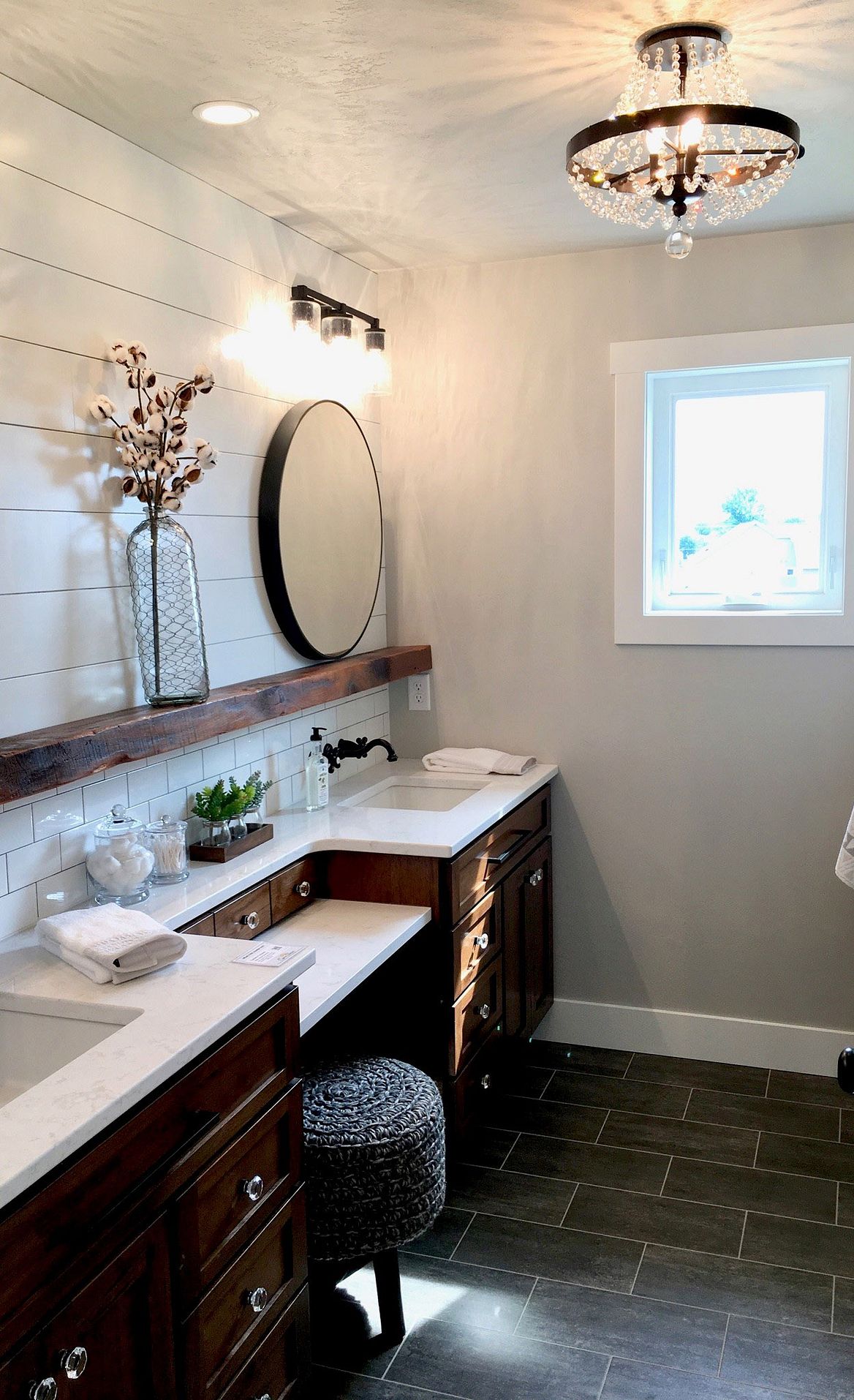12 Beautiful Ideas for Quartz Bathroom Vanity Tops with Cambria