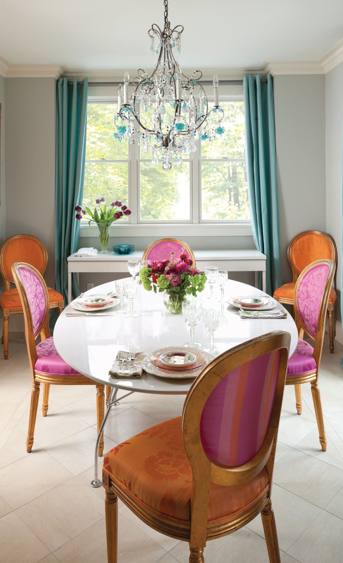 Stunning White Cliff dining room table.