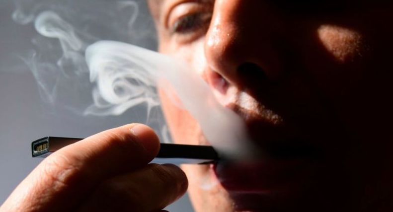 Congress Voted to Raise the Tobacco-Buying Age to 21