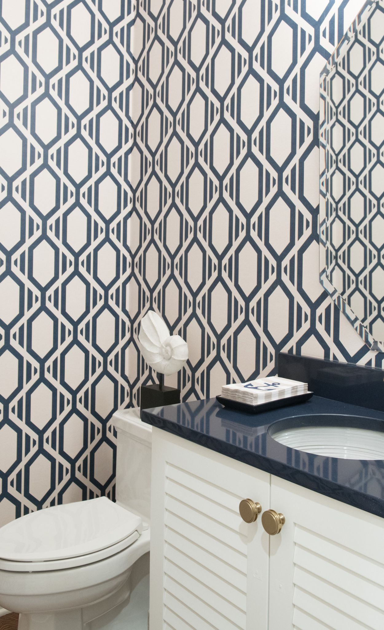 Cambria Hadley provides a navy blue countertop option.