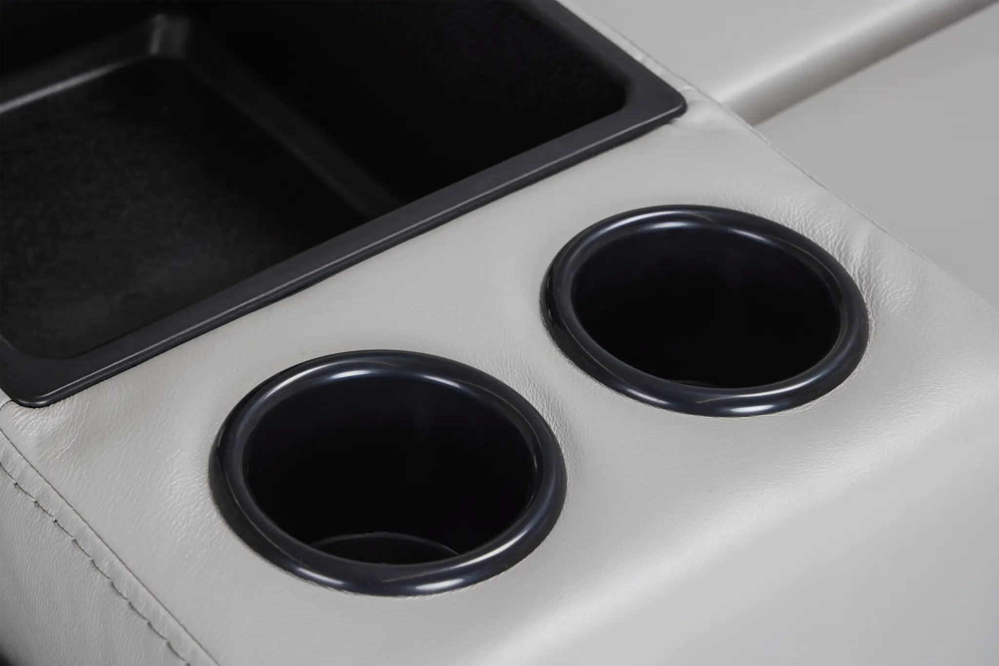 Peyton Light Gray Lthr/vinyl Medium Triple Power 2-arm Sectional Peyton Light Gray Lthr/vinyl Medium Triple Power 2-arm Sectional