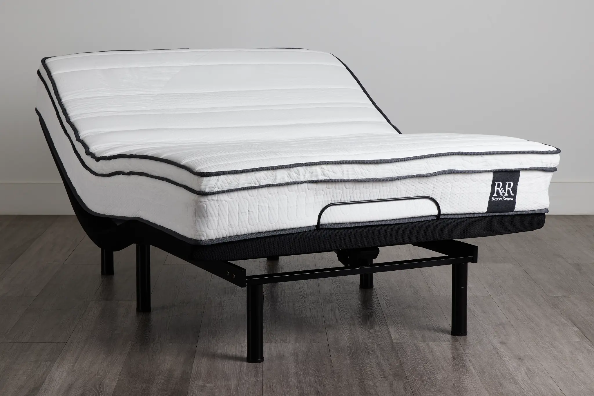 Rest & Renew By Zinus 10" Hybrid Deluxe Adjustable Mattress Set Rest & Renew By Zinus 10" Hybrid Deluxe Adjustable Mattress Set