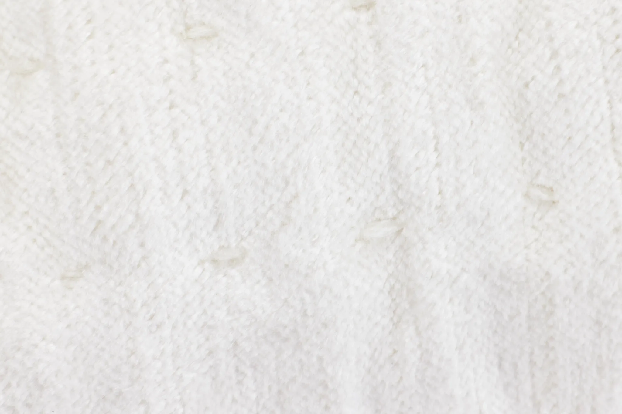 Barin White Coverlet Set