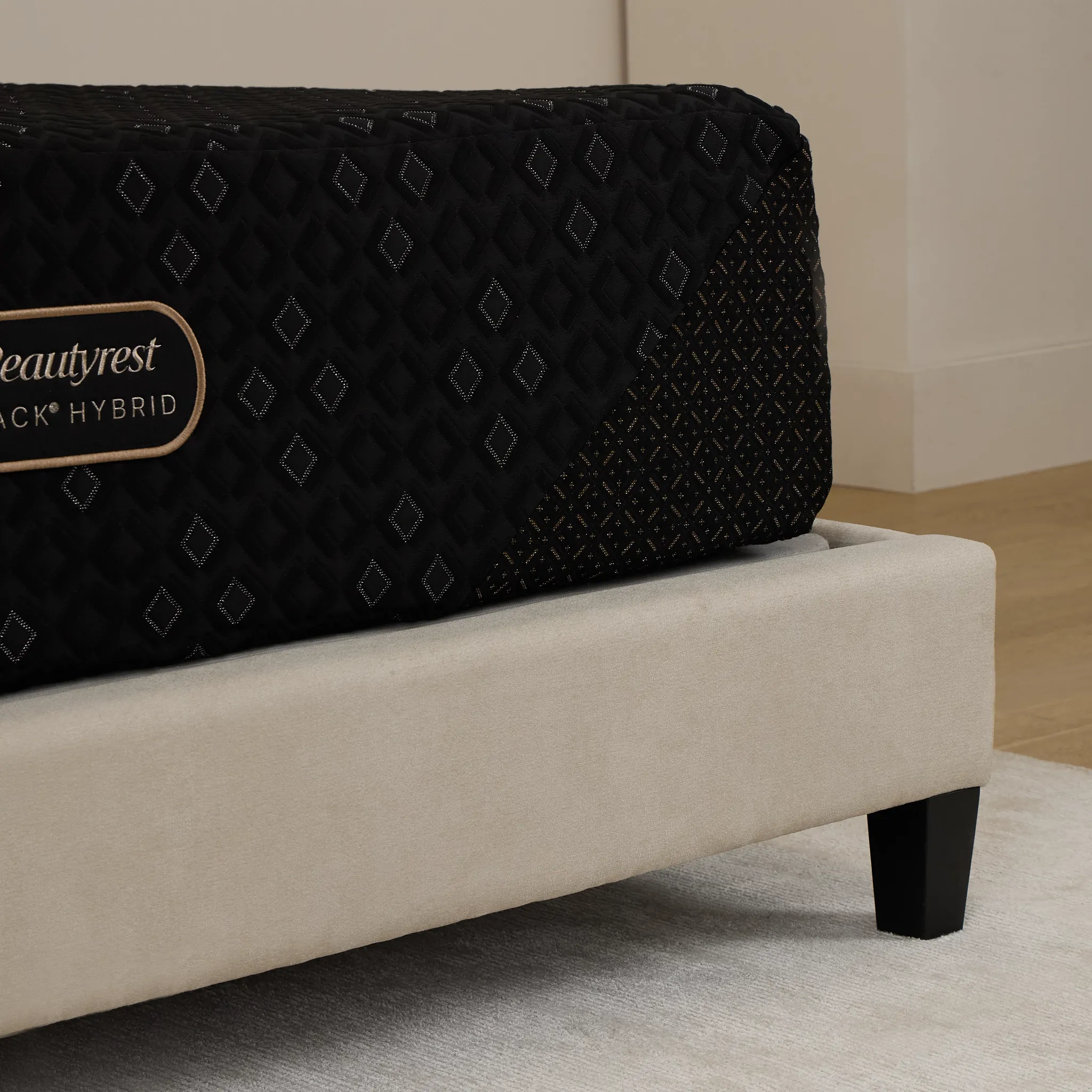 Beautyrest Black Series Three Xcs 14.5" Plush Hybrid Mattress