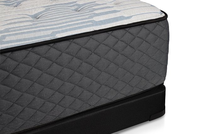 Kevin Charles By Sealy Signature Extra Firm Low-profile Mattress Set