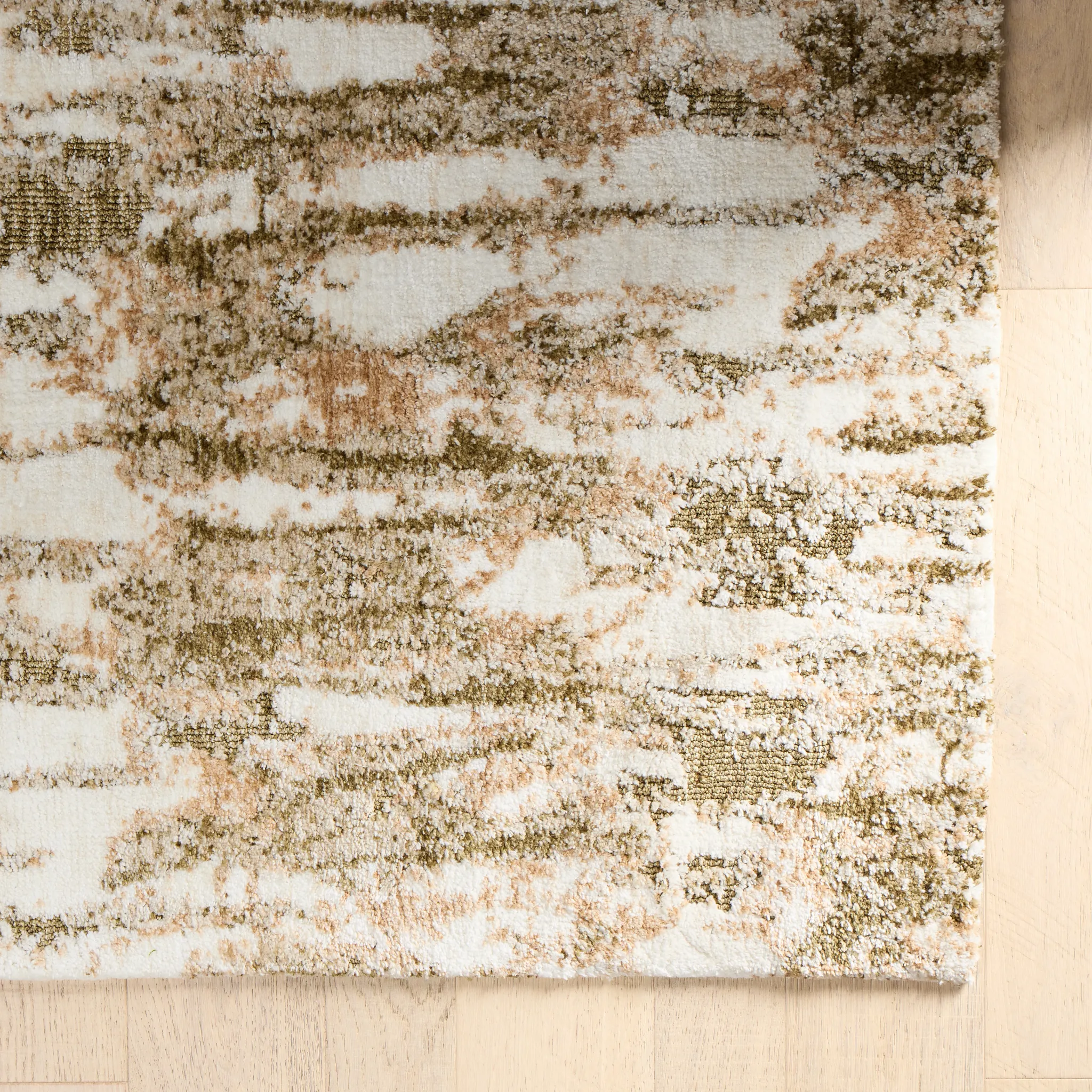 Carrin Green 8x10 Area Rug