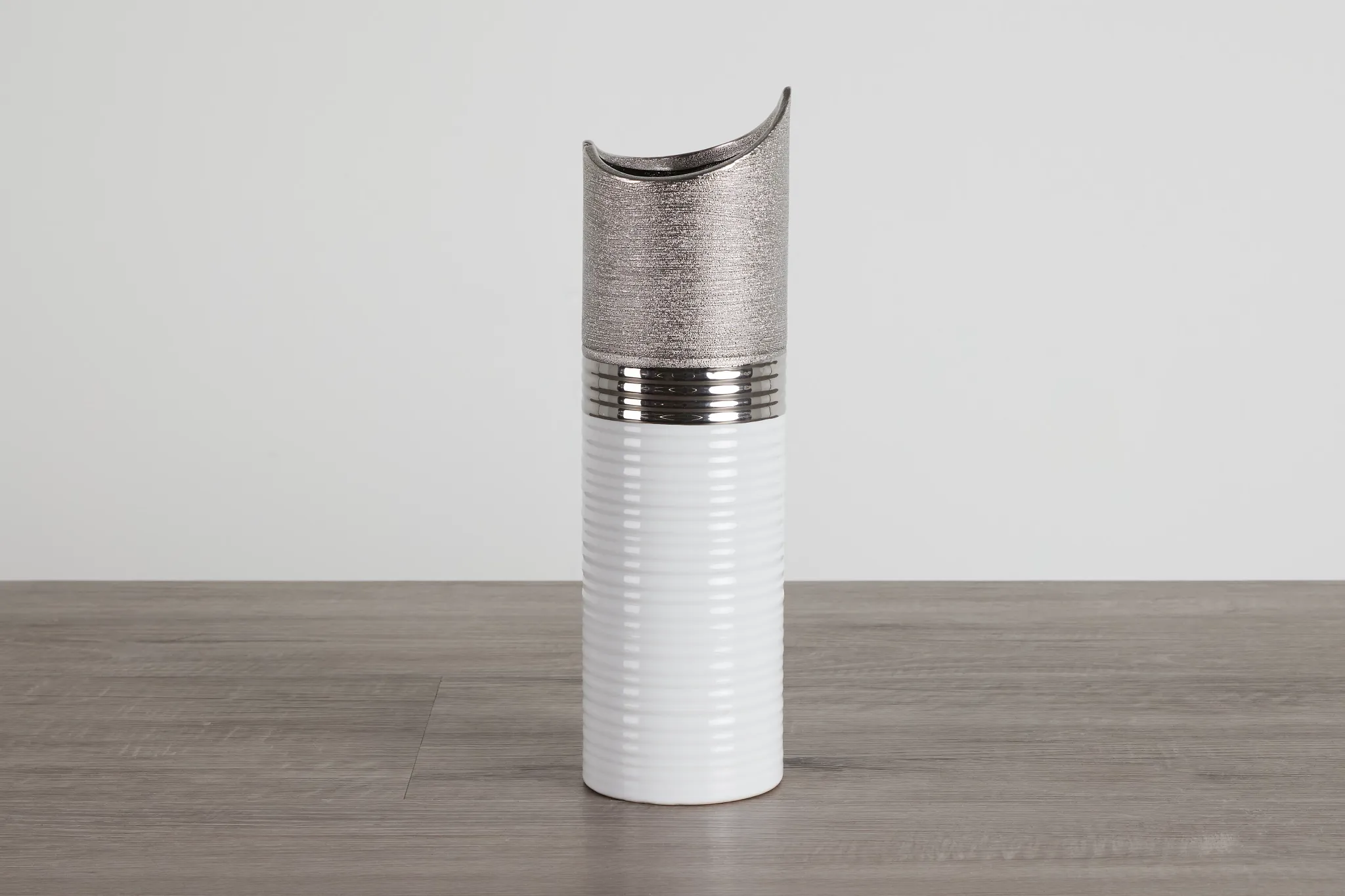 Glora Silver Medium Vase