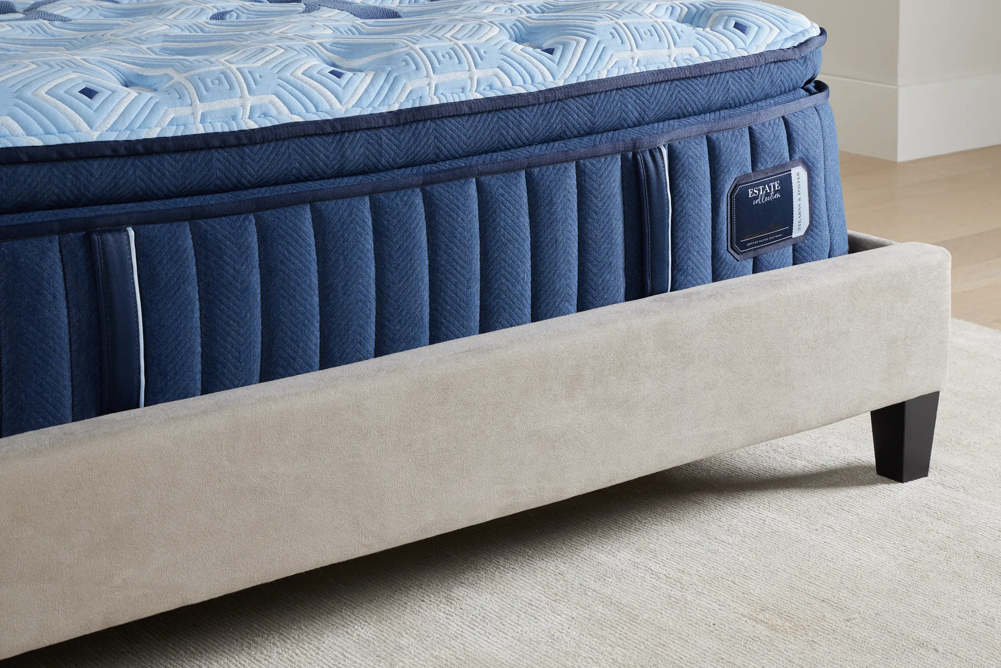 Stearns & Foster Estate Soft 15" Euro Pillow Top Mattress