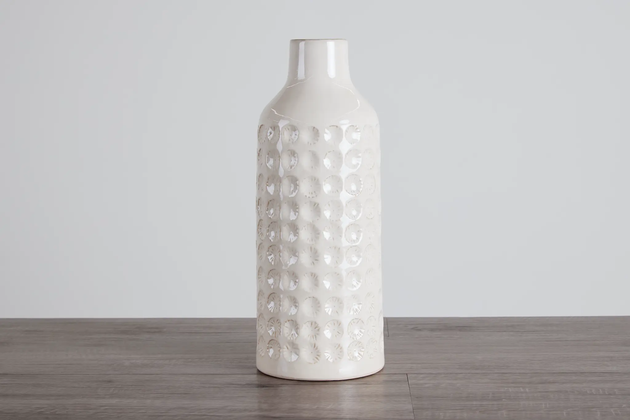 Lynn White Medium Vase Lynn White Medium Vase