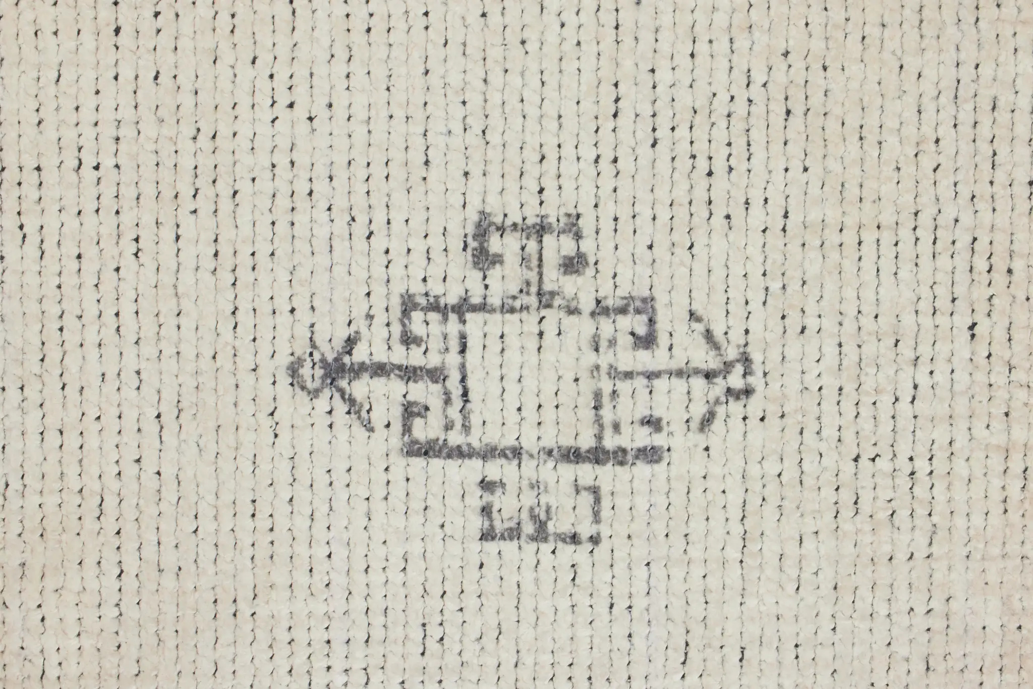 Ilona Black 7x10 Area Rug Ilona Black 7x10 Area Rug