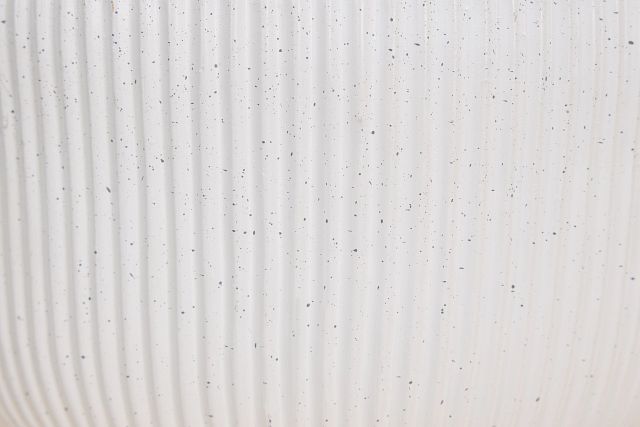 Yara White Small Planter