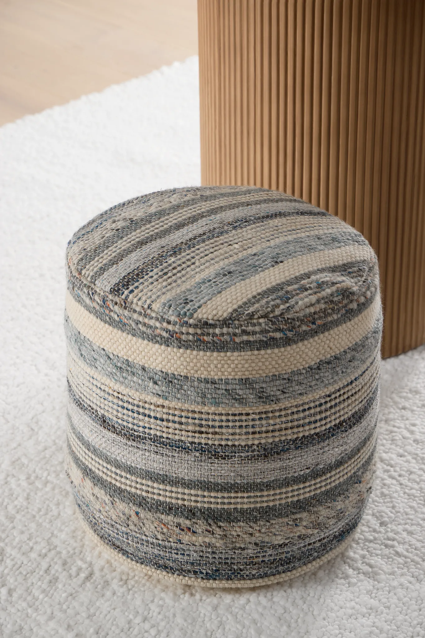 Ellian Blue Round Accent Pouf