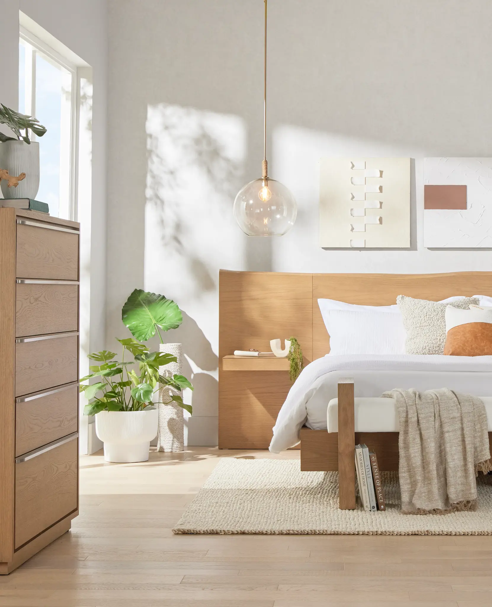 Why Small Spring Décor Swaps Make a Big Impact ?