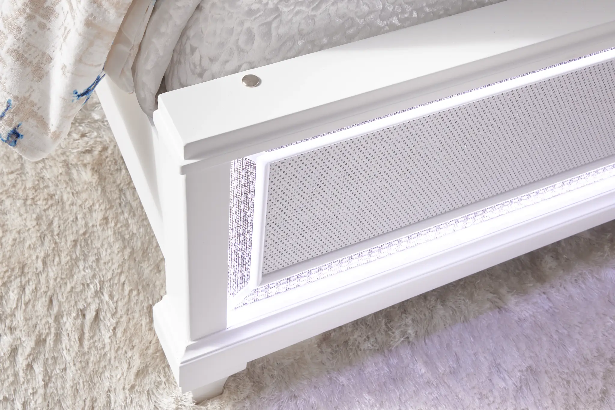 Milan White Panel Bed Milan White Panel Bed