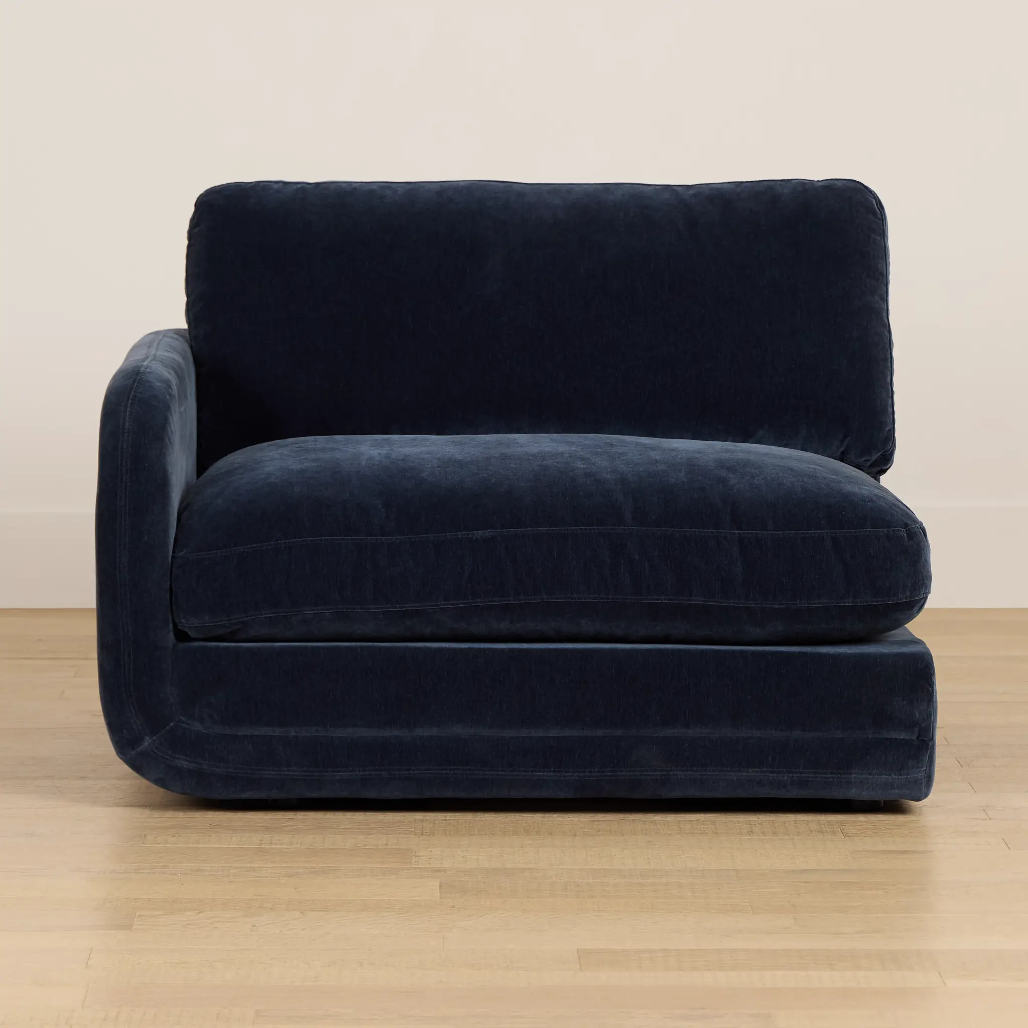 Jules Dark Blue Velvet Left Chair Jules Dark Blue Velvet Left Chair