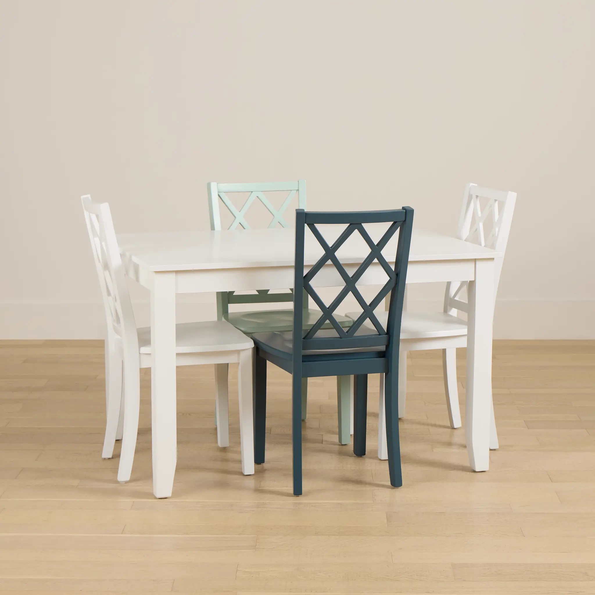 Edgartown White Rectangular Table And Mixed Chairs Edgartown White Rectangular Table And Mixed Chairs