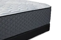 Kevin Charles By Sealy Signature Extra Firm Low-profile Mattress Set