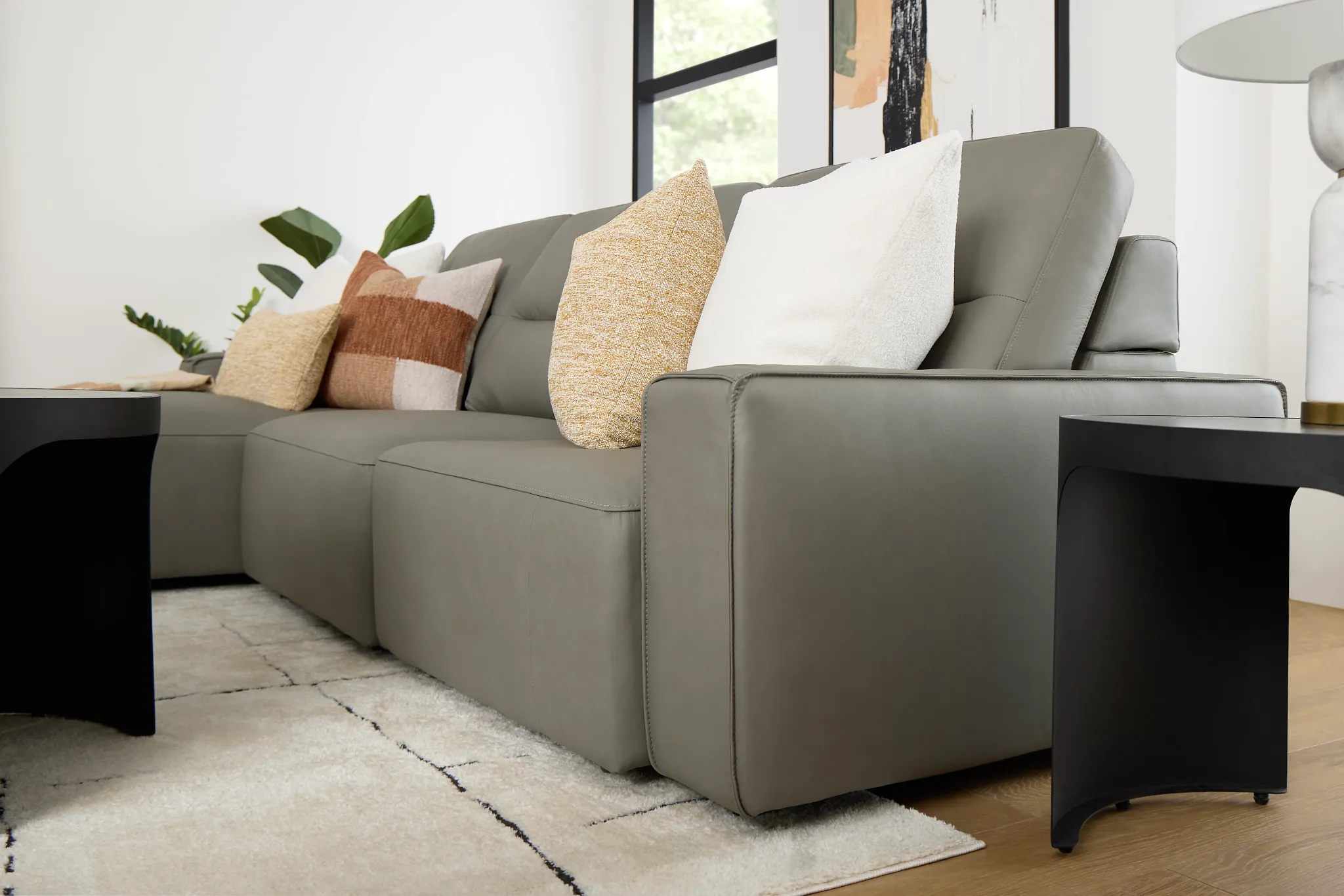 Rudy Gray Lthr/vinyl Left Dual Power Extension Chaise Sectional