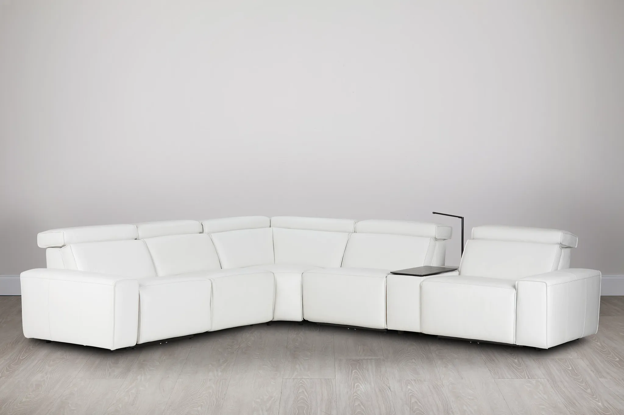 Carmelo White Leather Medium Triple Power 2-arm Sectional