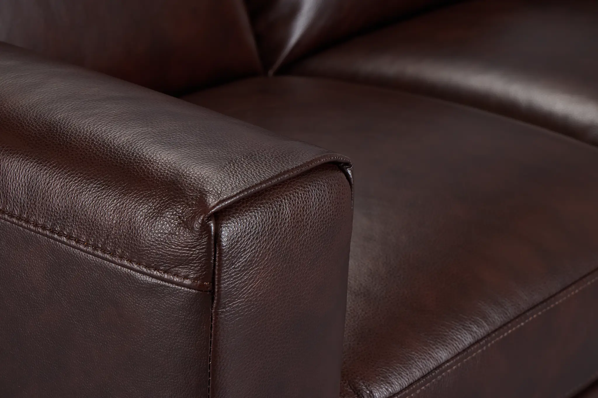 Lane Medium Brown Lthr/vinyl Loveseat Lane Medium Brown Lthr/vinyl Loveseat