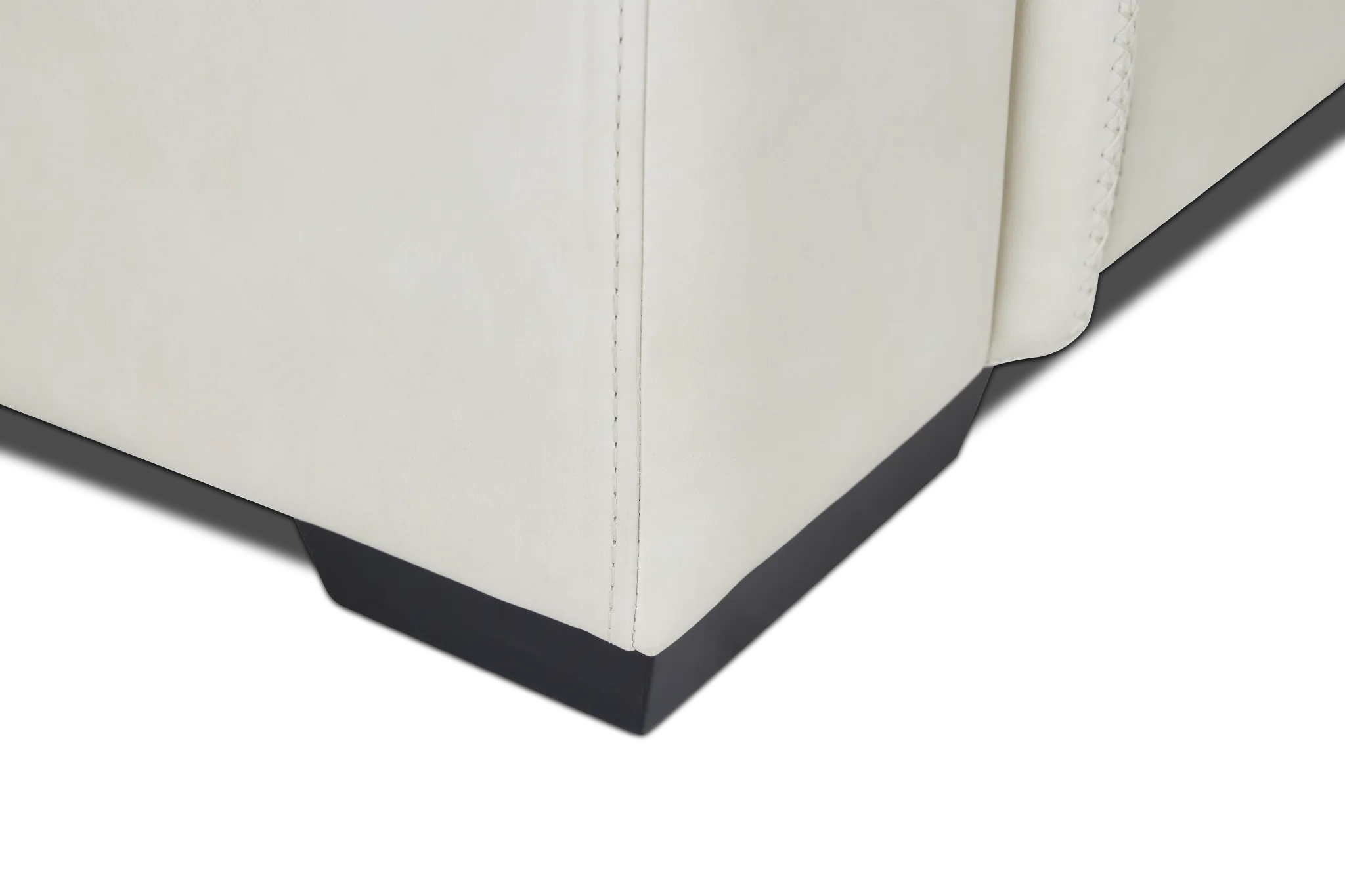 Ainsley White Leather Medium Dual Power 2-arm Reclining Sectional