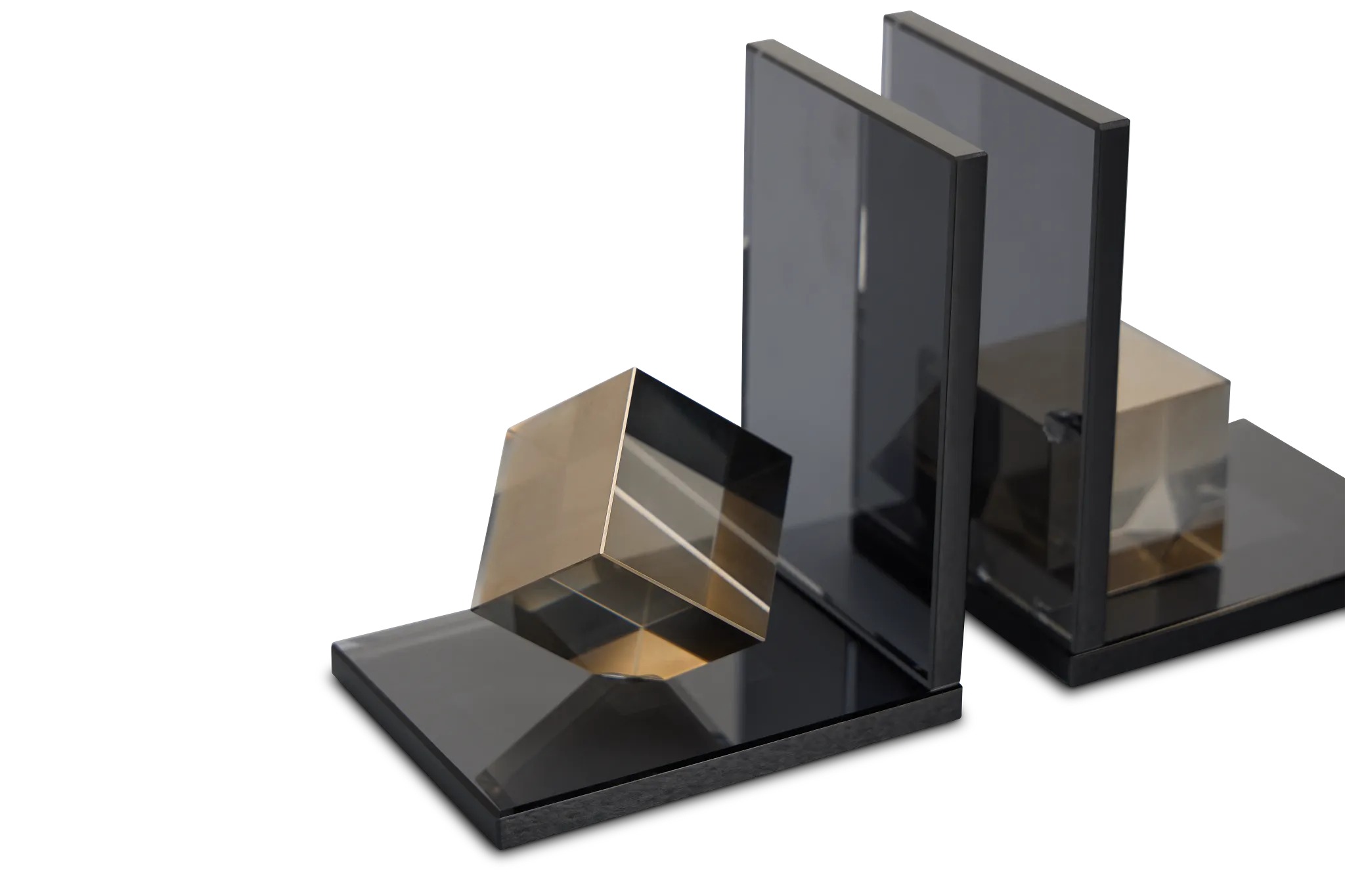 Tulla Black Bookends