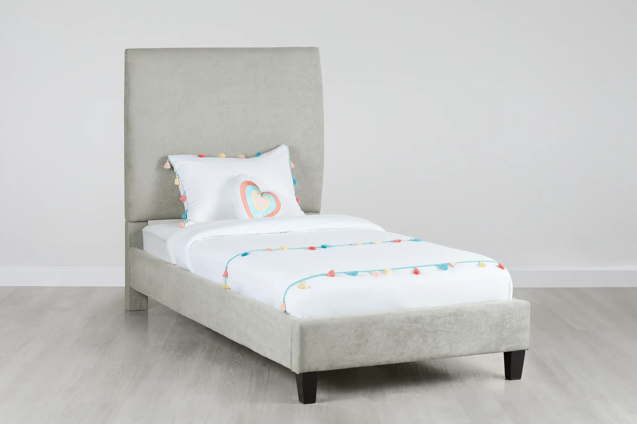 Lucy Taupe Uph Platform Bed Lucy Taupe Uph Platform Bed