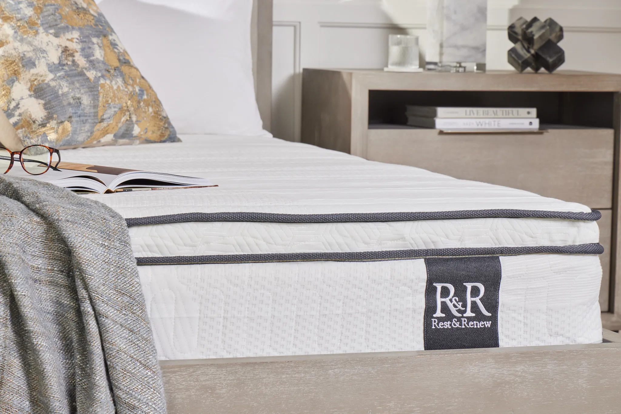 Rest & Renew By Zinus 10" Hybrid Memory Foam & Innerspring Mattress