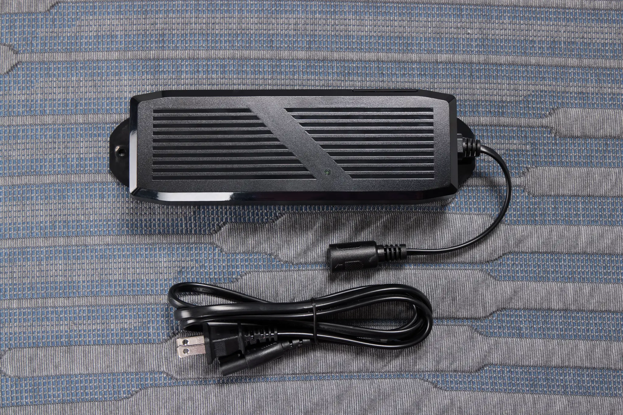 Kevin Charles By Sealy Hybrid Plush Deluxe Adjustable Mattress Set Kevin Charles By Sealy Hybrid Plush Deluxe Adjustable Mattress Set