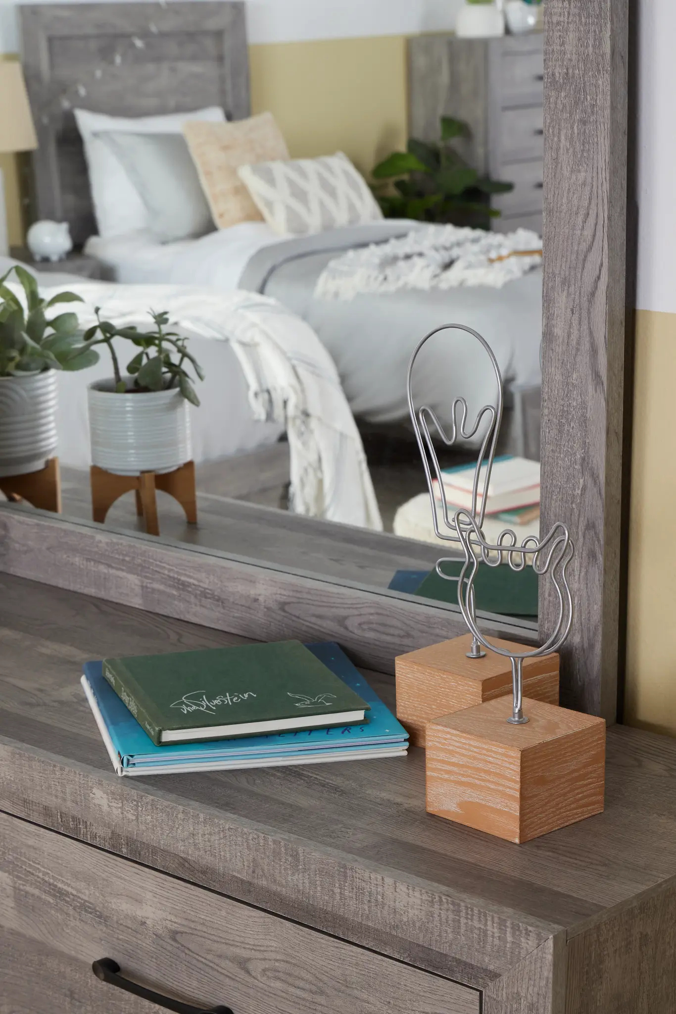 Grayson Metal Sculpture Grayson Metal Sculpture