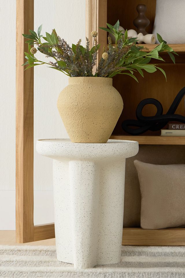 Kameron Ivory Large Planter