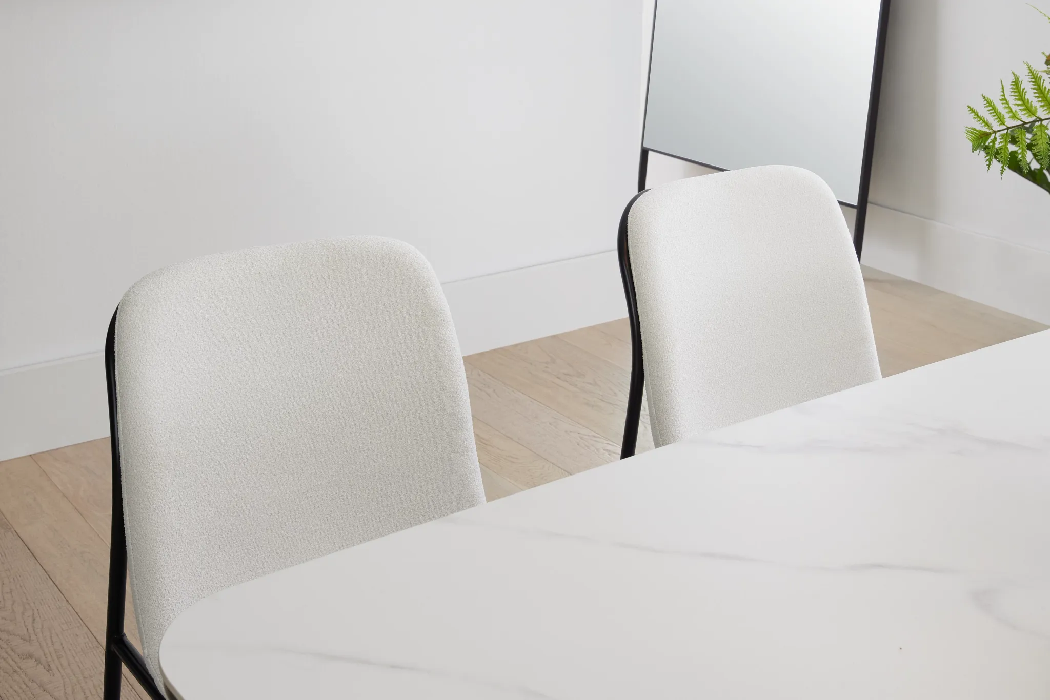 Palos White Rect Table & 4 White Upholstered Chairs